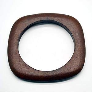 Bijoux fantaisie en bois - Product Image 2