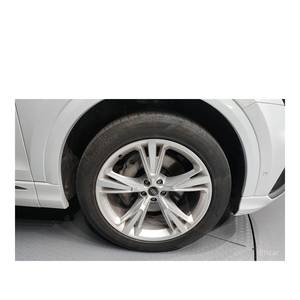 Audi Q8 45 TDI quattro Premium Diciembre 2023 18,535 km Volante a la Izquierda Combustible Diésel Caja de Cambios Automática Asientos de Cuero Cámara Trasera - Product Image 5