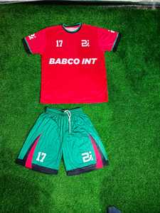 Nouveau maillot de football à manches longues antibactérien personnalisable de haute qualité 100% polyester, ensemble uniforme 2 pièces en vente - Product Image 5