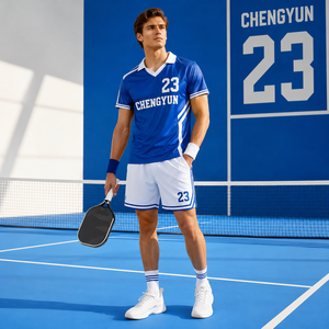 Vêtements de pickleball personnalisés pour femmes, shorts à séchage rapide avec poches latérales, polo de pickleball, vêtements de <span class=keywords><strong>sport</strong></span> personnalisés de qualité supérieure - Product Image 1