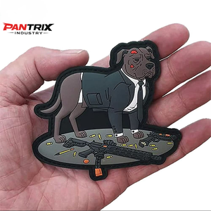 Patch en caoutchouc PVC personnalisé de haute qualité pour la marque de vêtements, logo durable, imperméable, souple et flexible pour les vêtements et les uniformes - Product Image 5