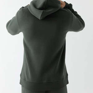 Sudadera con Capucha Elegante, Relajada y Ligera, Bordada, 100% Algodón para Invierno, Comodidad Amplia y Diseño Ecológico - Product Image 6