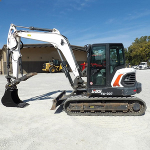 Excavatrice hydraulique Premium E85 prête pour les flottes de entrepreneurs - Product Image 3