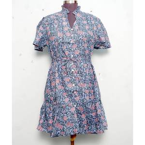 ชุดเดรสผ้าฝ้ายทำมือสไตล์อินเดีย ลายดอกไม้ สำหรับงานปาร์ตี้ ของขวัญเจ้าสาว  ชุดแฟชั่นผู้หญิง  ติดกระดุม  ผ้าธรรมชาติ - Product Image 1