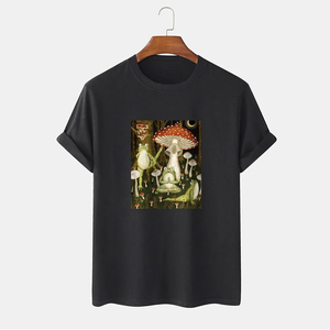 เสื้อยืดแขนสั้นสีดำสำหรับผู้ชายพิมพ์ลายกบและป่าเห็ดลำลองคอกลมผ้าฝ้ายเจอร์ซีย์ทรงพอดีตัว - Product Image 1