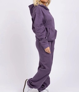 Conjunto de Sudadera y Pantalones Deportivos de Dos Piezas para Mujer, Color Morado, Hombros Caídos, Felpa, Sudadera con Capucha y Pantalones con Puños Acanalados, Estilo Deportivo - Product Image 3
