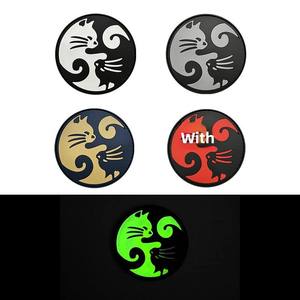 Patch en silicone PVC souple en gros, badge logo en caoutchouc surélevé personnalisé pour vêtements, sacs, casquettes, uniformes, accessoires d'extérieur - Product Image 1