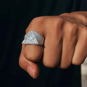 Anillo de Diamantes Cultivados en Laboratorio Personalizado de Alta Demanda, Anillo de Campeonato de Oro Amarillo de 14K para Unisex, Estilo Hip Hop - Product Image 2