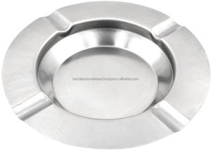 Cenicero redondo de aluminio para fumar cigarrillos con acabado pulido brillante Cenicero de metal para uso personal - Product Image 6