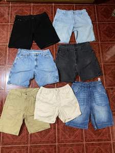 Jeans de Mezclilla Azul Claro Personalizados de 13 oz con Lavado Ácido, Efecto Desgastado, Rasgados, con Múltiples Parches, de Pierna Recta y Talla Grande para Hombre - Product Image 3