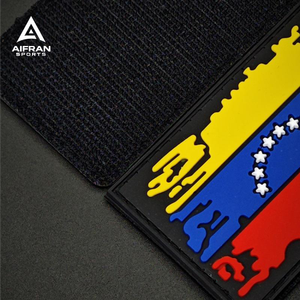 Patch en PVC souple personnalisé Aifran en gros avec dos auto-agrippant pour chapeaux, sacs, vêtements – Patch en caoutchouc durable - Product Image 6