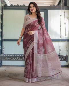 Sari indio estilo Bollywood de lino y algodón con tejido plateado y hermoso estampado digital, elegante vestido étnico para novias. - Product Image 2