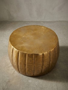 Crafted Grace <b>Round</b> Coffee <b>Table</b> With Hammered Finish 42 Cm Diameter Handmade Antique Style Living Room Furniture - Product Image 3