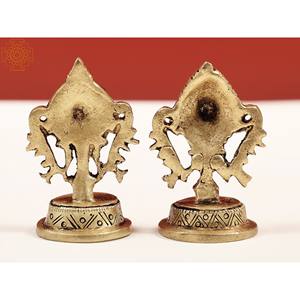 Exóticas Esculturas Hechas a Mano en India de 2 Pulgadas con Símbolos Vaishnava (Par), Concha y Chakra - Product Image 4