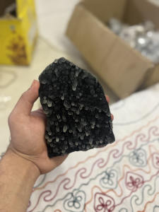 ตัวอย่างธรรมชาติ Chalcedony สีดำ-สง่างามและน่าสนใจ - Product Image 6