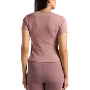 Camiseta Deportiva Personalizada para Mujer, Color Rosa, Corte Ajustado, Manga Corta, Cuello Redondo, Elástica, Transpirable, Suave, para Gimnasio, Fitness y Yoga - Product Image 2