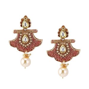 Ensemble collier et boucles d'oreilles ethniques en alliage de zinc plaqué or avec motif de fleurs en perles d'imitation pour les bijoux de mariage pour femmes - Product Image 2