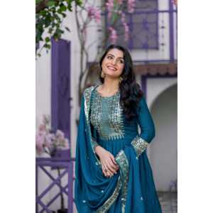 Vestido de Noche de Diseñador con Bordado Pesado y Lentejuelas, Vestido de Fiesta con Dupatta - Product Image 1