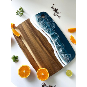 Planche à découper de luxe en résine et bois de bambou, personnalisée, noire et or, en époxy, pour cuisine, charcuterie, service design. - Product Image 6
