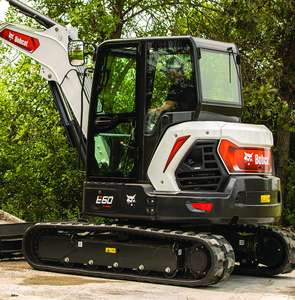 Excavatrice d'occasion E60 Bobcat 5-6 t, puissance hydraulique et moteur maximale de 6 tonnes, disponible au prix de gros. - Product Image 3