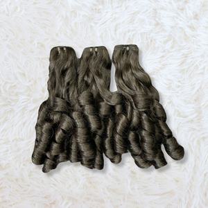 Hermosa textura Pixie Hair Super Soft Mejor artículo para Año Nuevo Sin extensiones de cabello enredado Pelucas de cabello crudo vietnamita Pelucas humanas - Product Image 2