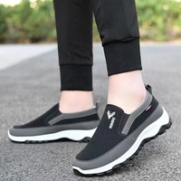 Zapatos informales para papá, novedad de 2025, transpirables, de malla suave, antideslizantes, ligeros, para hombre, para uso diario