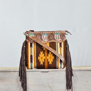 Bolso de Hombro Bohemio de Cuero Genuino con Patrón Geométrico, Decoración de Borlas, Cierre de Hebilla, Correa Única, para Uso Diario en Todas las Estaciones - Product Image 1