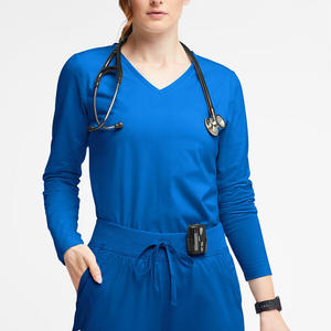 Chemise médicale à porter sous les blouses, sur mesure, manches longues - Product Image 1