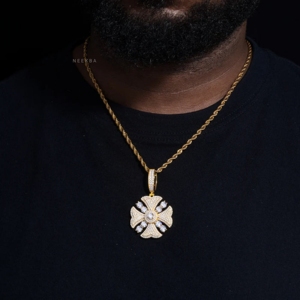 Colgante de cruz de flor de moissanita hecho a mano, colgante de flor de moissanita de plata de ley 925, colgante de moissanita VVS con incrustaciones de moissanita. - Product Image 2