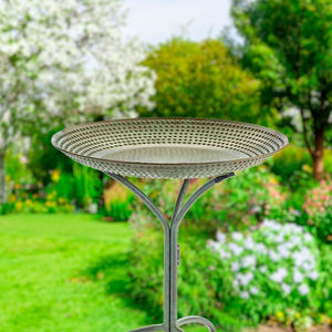 Bain d'oiseaux décoratif d'extérieur en métal avec support, construction en fer durable, revêtement résistant aux intempéries pour usage en jardin - Product Image 4