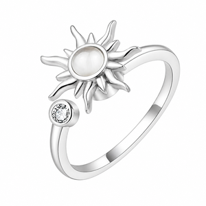 Bague de mariage Bezal en moissanite taille brillant ronde, en argent sterling 925, ajustable, motif soleil - Product Image 4
