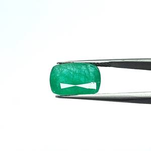 Esmeralda Verde de 8.06 Quilates con Corte Cojín, Piedra Preciosa de Zambia - Product Image 3
