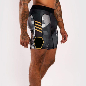 กางเกงบีบรัดกล้ามเนื้อสำหรับผู้ชาย MMA ขายส่ง เอวสูง ยืดหยุ่นดี ผลิตจากโพลีเอสเตอร์ผสมสแปนเด็กซ์ แห้งเร็ว น้ำหนักเบา รับผลิตตามแบบ - Product Image 2