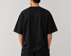 เสื้อยืดเดเมลาทรงปกติสำหรับผู้ชาย แขนสั้น คอกลม ผ้าถักเรียบ 100% ผ้าฝ้าย ไม่เป็นขุย ระบายอากาศได้ดี น้ำหนัก 180 กรัม - Product Image 5