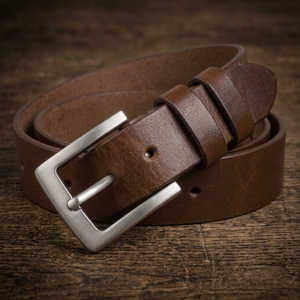 Cinturón clásico de cuero marrón para hombre, accesorio de moda informal y duradero - Product Image 4