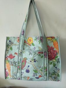 Bolso de mano de lona con estampado de cangrejos de colores, estilo bohemio, para la playa, con parte superior abierta, para todas las estaciones - Product Image 4