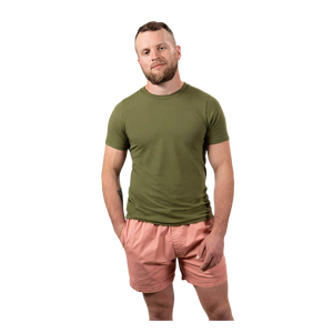 T-shirt pour homme en coton 100% à col rond et manches courtes, couleur olive, coupe ajustée, décontracté, uni, tricoté - Product Image 6