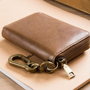 Wholesale Genuine leather key <b>holder</b> wallets chain organizer featuring durable <b>stitching</b> and premium quality hardware for sale - Product Image 3
