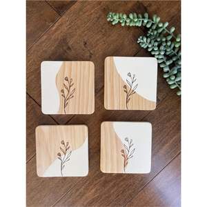 Juego de Posavasos de Madera Hechos a Mano, Posavasos Redondos y Cuadrados de Madera Pintados a Mano con Diseño Geométrico Moderno para Mesa de Café, Decoración del Hogar, Regalo - Product Image 4