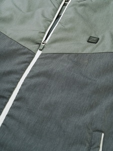 Blouson de sport pour homme à blocs de couleur, col montant, fermeture éclair frontale, coupe-vent, style sportif, pour l'automne, coupe régulière, mélange polyester-coton - Product Image 6