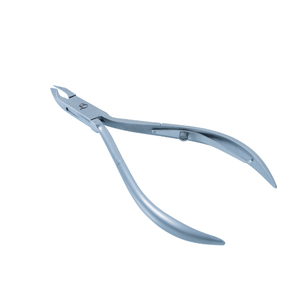 BISONS - Cortacutículas Profesional de Acero Inoxidable, Tijeras para Manicura, Cortacutículas, Herramienta para Eliminar Piel Muerta - Product Image 1