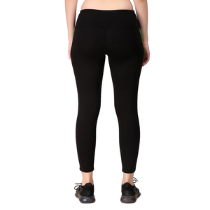 Nouvel Arrivage Ensemble de Sport Yoga en Tissu Intelligent Noir Uni Respirant Léger Taille Élastique 2 Pièces Tenue de Sport Femme pour la Gym - Product Image 5
