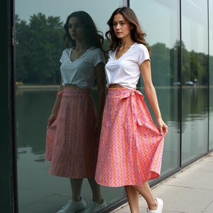 Falda envolvente sostenible y sofisticada transpirable, suave, elegante, impresionante Bazar Rosa melocotón para mujer - Product Image 2