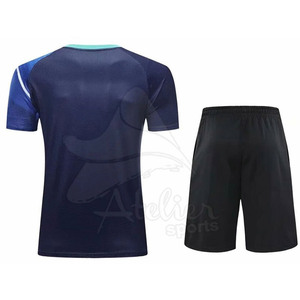 Uniforme de Fútbol, Kit de Rendimiento Avanzado, Tejido Transpirable de Secado Rápido, Logotipo del Equipo Personalizado, Ropa Deportiva Ligera, Equipación de Entrenamiento - Product Image 3