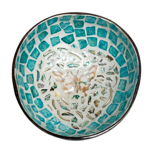 Vente en gros de bols en coquille de noix de coco gravés modernes, durables, uniques, artisanaux, polis, écologiques, de fabrication artisanale - Product Image 1