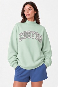Compre Sudadera Premium Personalizada para Mujer, Cuello Alto, Corte Holgado, Suave y Cómoda, Ropa Casual, Estilo Urbano - Product Image 6