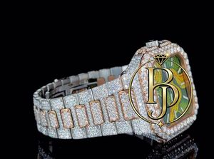 Montre-bracelet de luxe en verre de quartz carré avec cadran vert, design serpent, lunette incrustée de pierres précieuses, étincelante, élégante, en acier inoxydable - Product Image 4