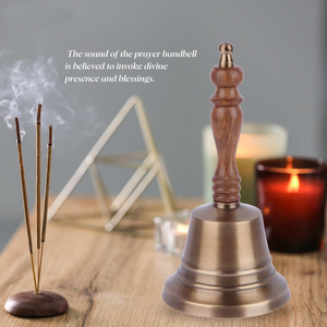 Campana de Mano Moderna de Latón para el Hogar, Oficina, Jardín, Llamadas y Eventos Festivos con Mango de Madera y Campana de Mano de Latón Resistente - Product Image 4