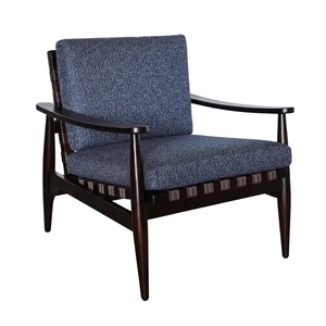 Fauteuil Sina en bois de mahogany massif, style moderne pour salon, avec sangles et coussins, utilisation hôtelière, aucun assemblage requis - Product Image 1