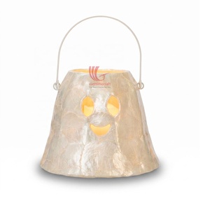 Linterna de papel con forma de fantasma de nácar para Halloween con asa, decoración artística para sala de estar, cesta de dulces, venta al por mayor, Vietnam - Product Image 1